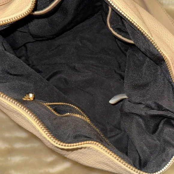 Bcbg cross shoulder purse - Picture 6 of 6